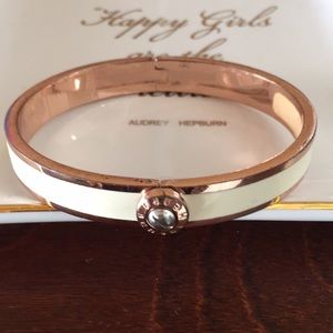 Henri bendel bracelet